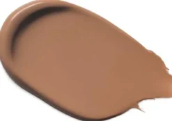Anastasia Beverly Hills Impeccable Blurring Matte Foundation