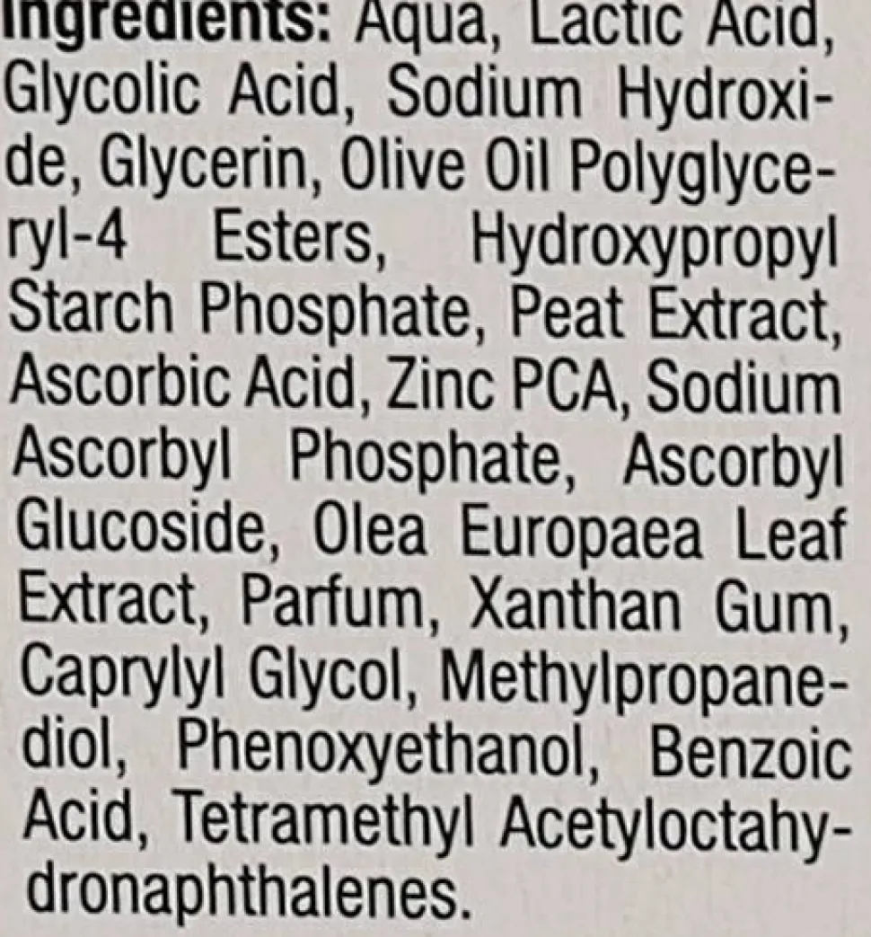 Aufhellendes Säure-Vitamin-Peeling