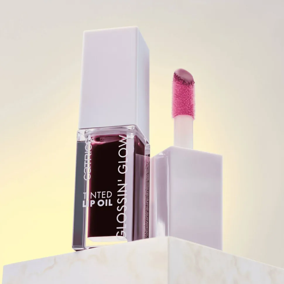 Catrice Glossin' Glow Tinted Lip Oil