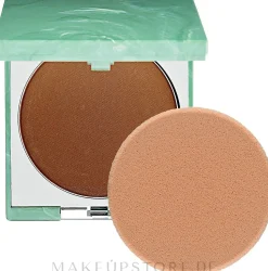 Clinique Stay-Matte Sheer Pressed Powder Oil-Free