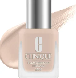 Clinique Superbalanced Makeup