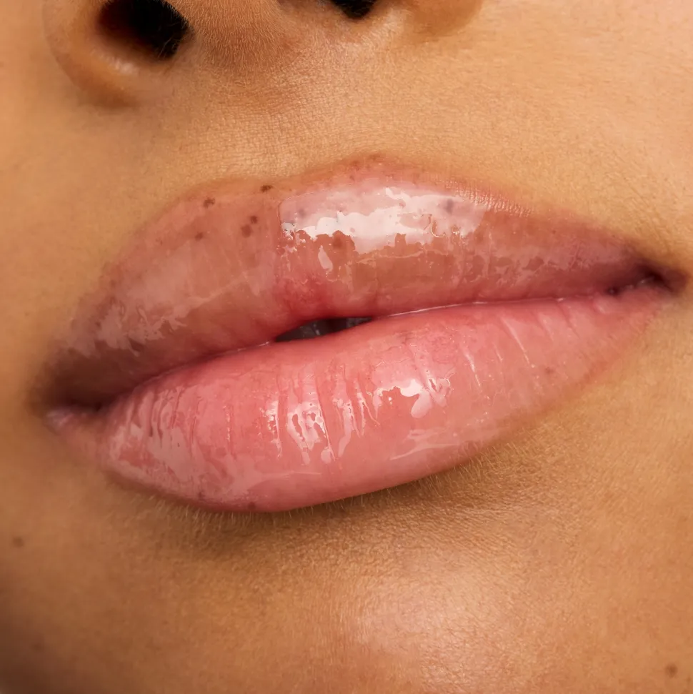 Essence Extreme Shine Volume Lipgloss