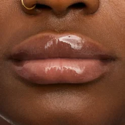 Essence Extreme Shine Volume Lipgloss