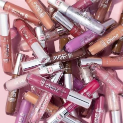 Essence Extreme Shine Volume Lipgloss
