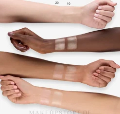 Essence Gimme Glow Luminous Highlighter