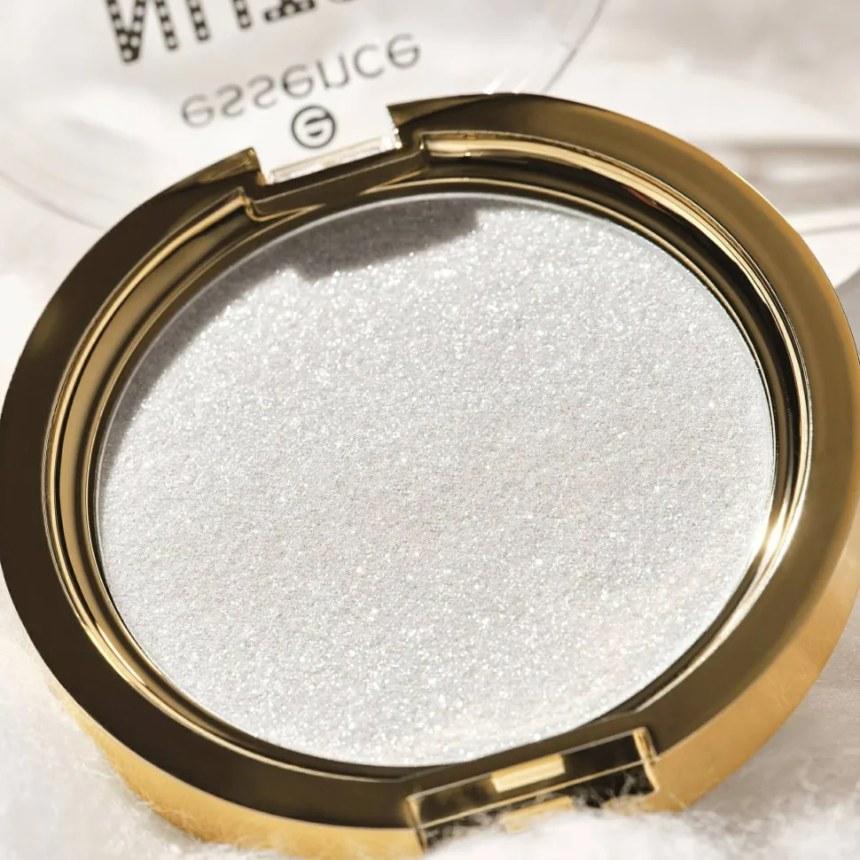 Essence Nuts About You All-Over Highlighter