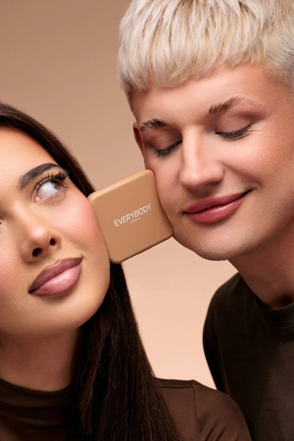 Everybody London Pressed Bronzer