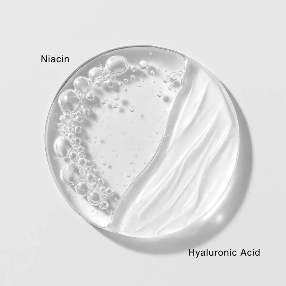 Feuchtigkeitsspendendes Gesichtswasser mit Hyaluronsäure und Niacin