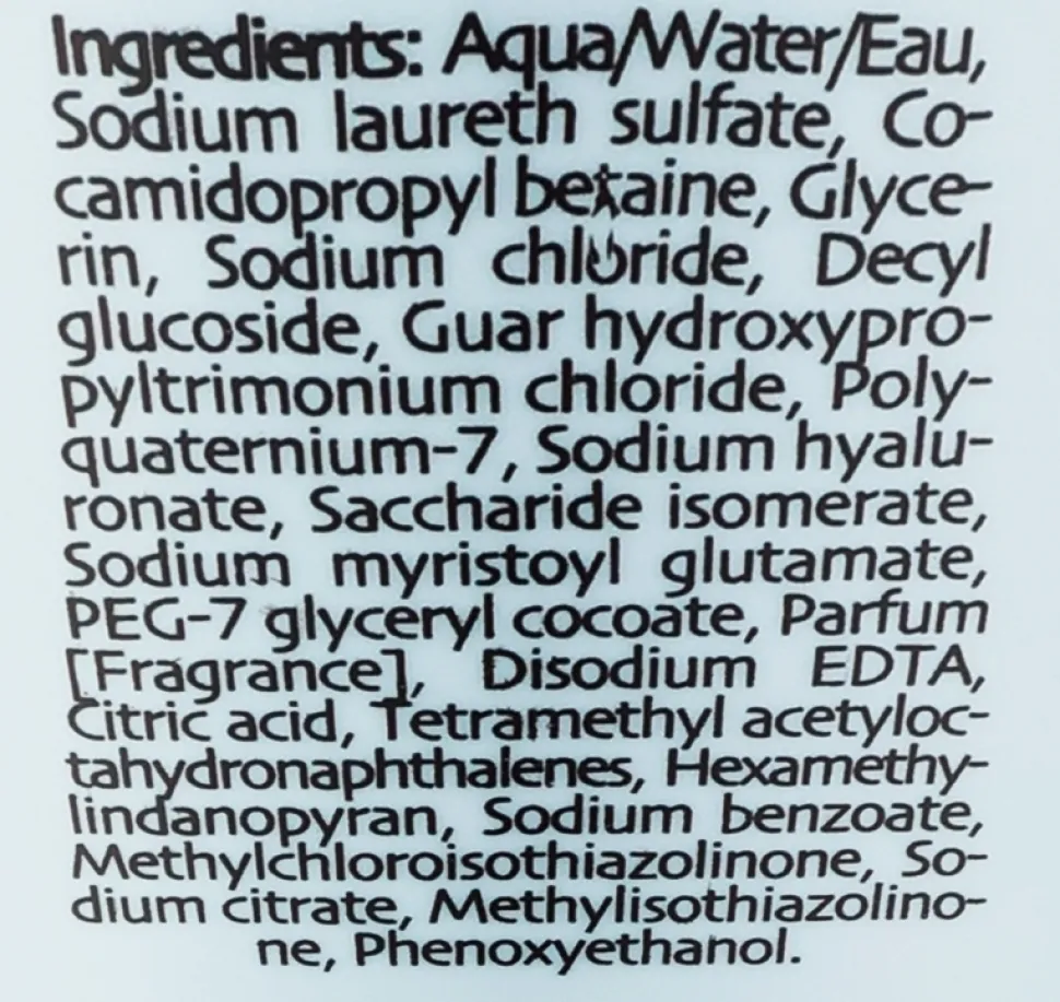 Feuchtigkeitsspendendes Shampoo mit Hyaluronsäure