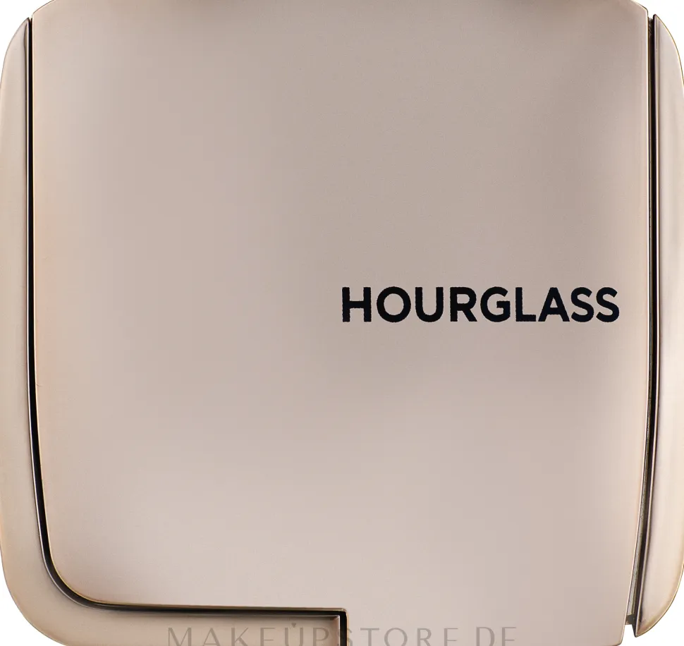 Hourglass Ambient Lighting Bronzer