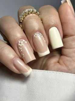 Hybrid-Nagellack