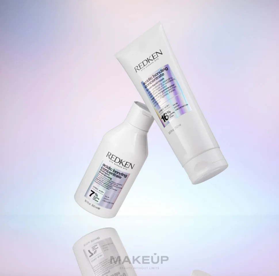 Intensiv pflegendes und reparierendes Shampoo mit Zitronensäure für gefärbtes Haar