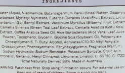 Körperserum mit Niacinamid