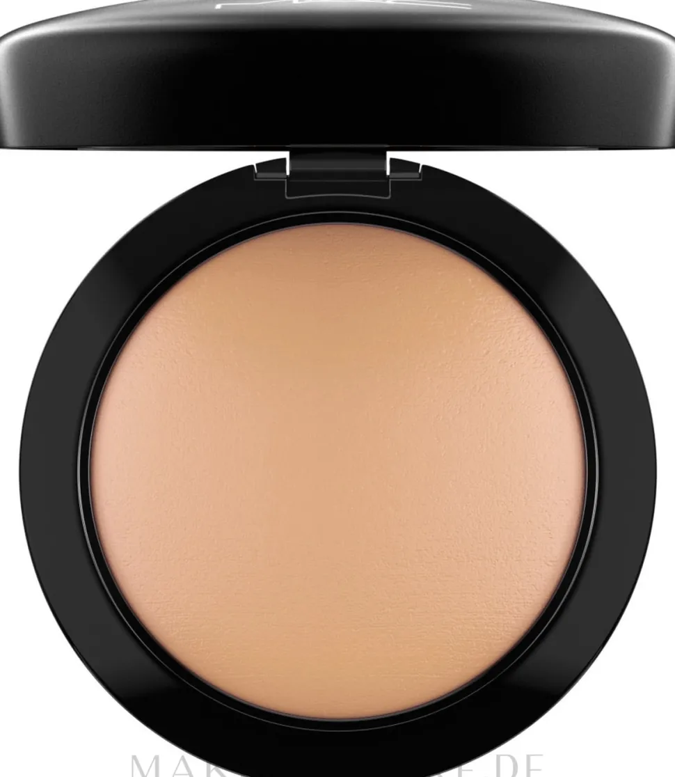 MAC Mineralize Skinfinish Natural