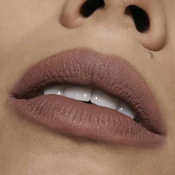 M.A.C Powder Kiss Liquid Lipcolour