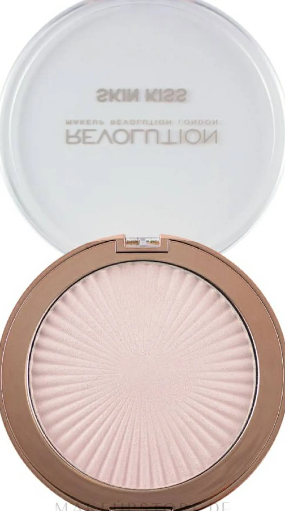 Makeup Revolution Skin Kiss