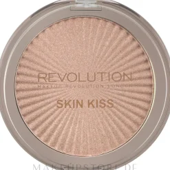 Makeup Revolution Skin Kiss