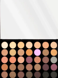 Makeup Revolution Pro HD Palette Amplified 35