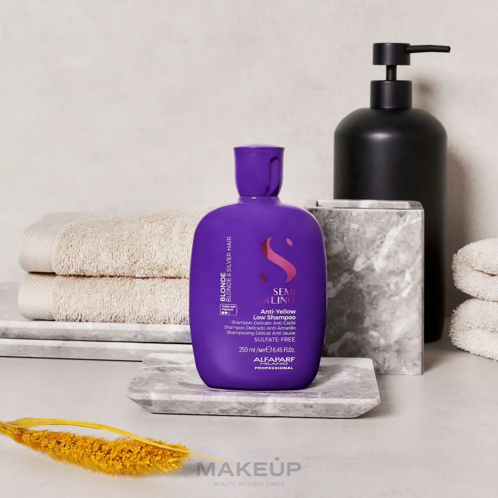 Mildes Anti-Gelbstich-Shampoo für natürliches und gebleichtes blondes und graues Haar