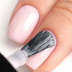 Nagellack mit Geleffekt