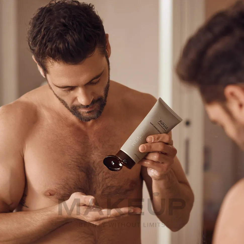 Nicht schäumende und feuchtigkeitsspendende Rasiercreme mit Vitamin E, Provitamin B5 und Mineralien aus dem Toten Meer