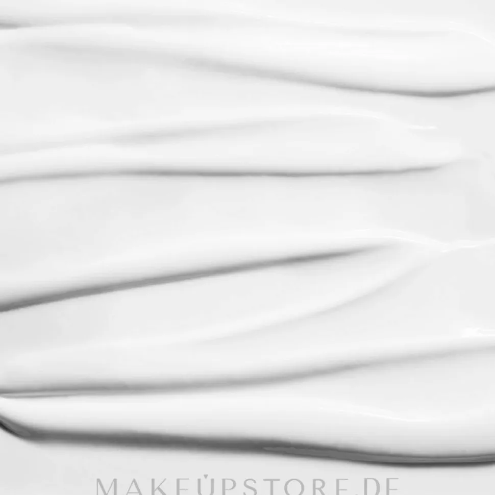 Reinigende Mandelmilch zum Abschminken