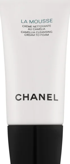 Reinigender Schaum-Creme mit roter Kamelie