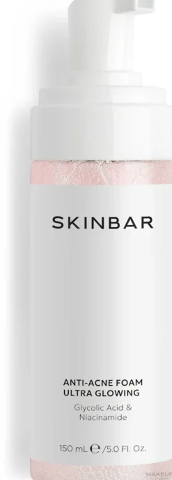 Schaum gegen Akne mit Glykolsäure und Niacinamid