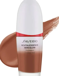Shiseido Revitalessence Skin Glow Foundation SPF 30 PA+++