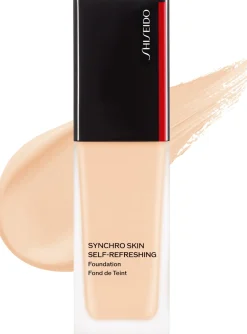 Shiseido Synchro Skin Self-Refreshing Foundation