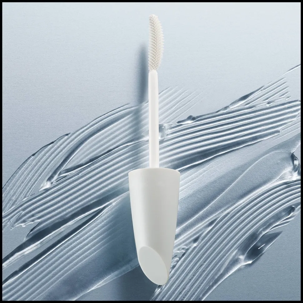 Wimpern- und Augenbrauenserum