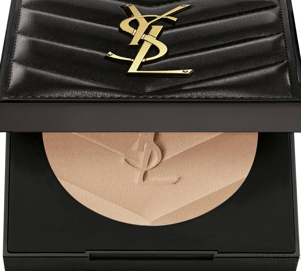Yves Saint Laurent All Hours Hyper Finish